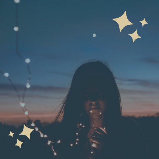 How to Use The Waning Moon to Let Go - Bella deLuna